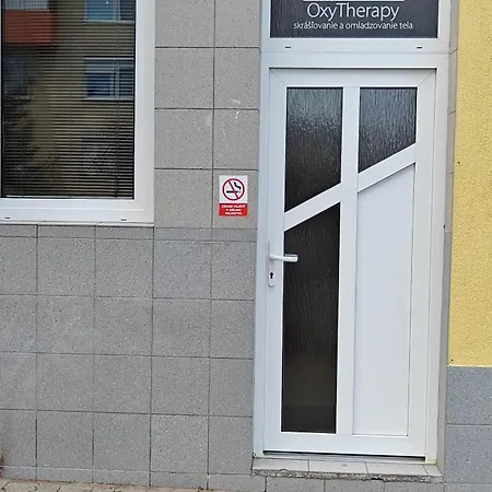 2 Hradna 9 * Nové Zámky